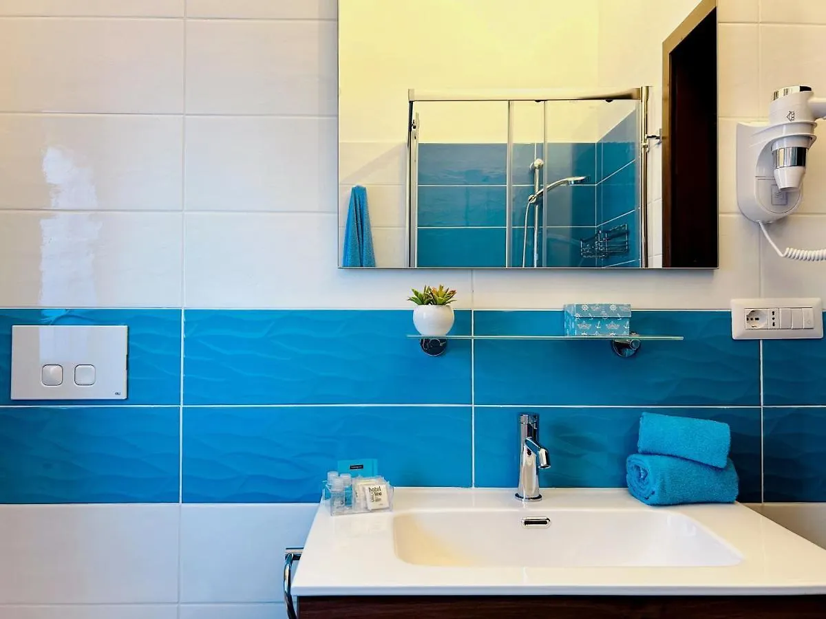 Apartment ⋆⋆⋆⋆⋆ In Centro 6 Persone, Ampio E Tranquillo Appartamento Completo La Maddalena